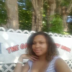 Meet your Posher, Fareeda